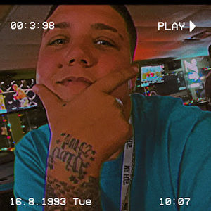 Meet your Posher, Ali